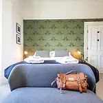 The Belmont - Aparthotel