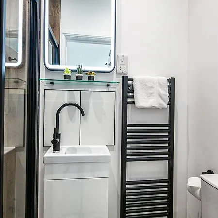 The Belmont - هاروغايت