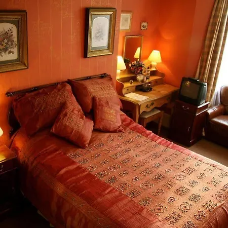 The Belmont - With Free Parking 4*